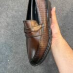 Men's Textured Slip-On Loafers – Brown